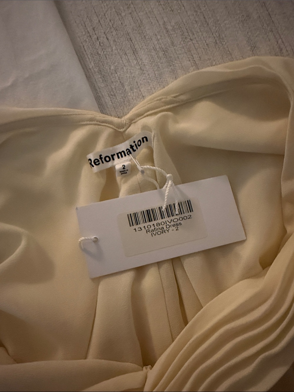 Reformation Rafina Dress - Picture 6 of 6